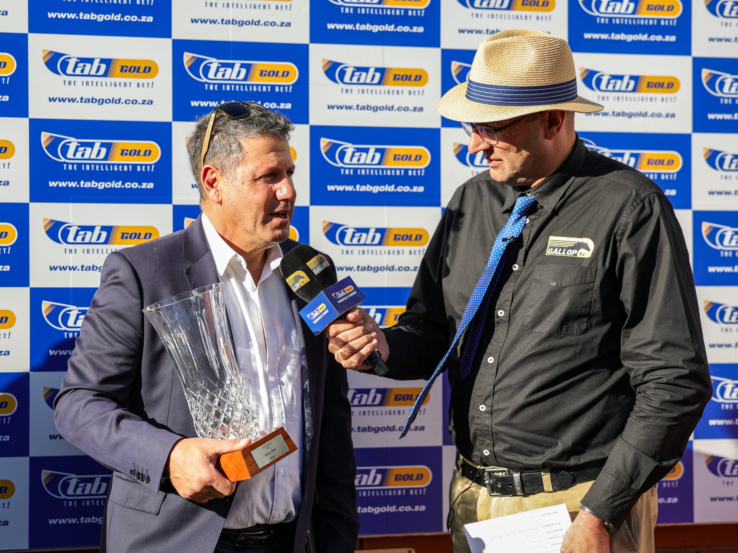 Trainer Sean Tarry speaks to Gallop TV's Warren Lenferna