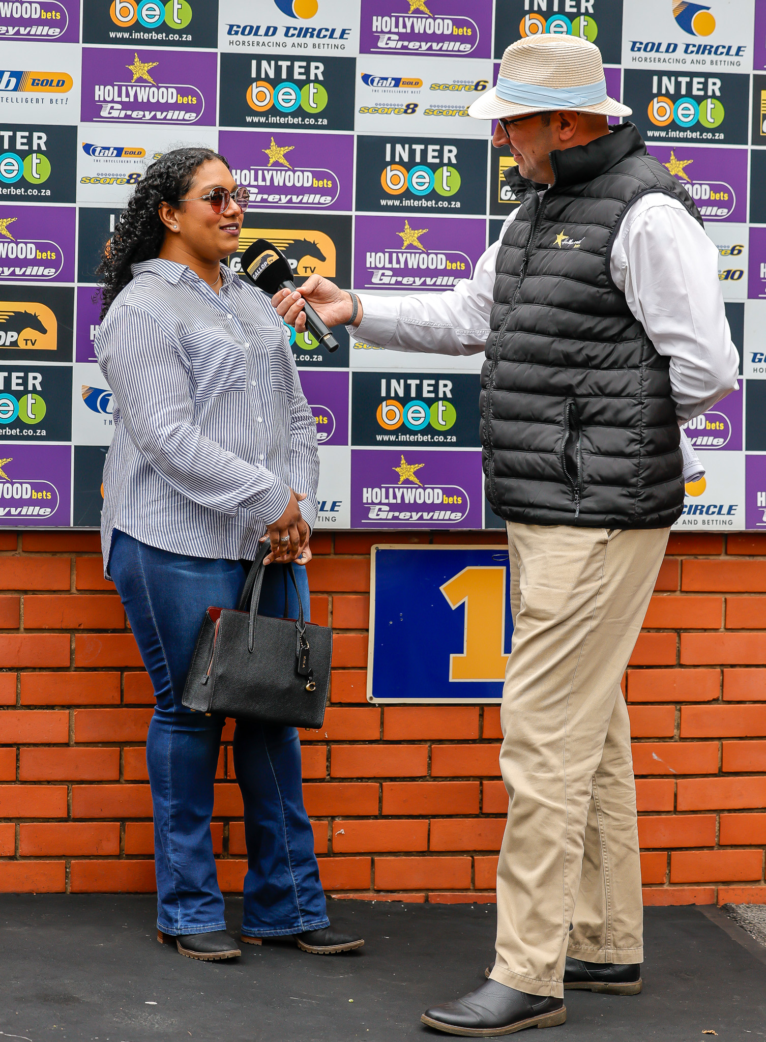 A delighted Kundanika Somasundram chats to Warren Lenferna after the big win (Pic - Candiese Lenferna)