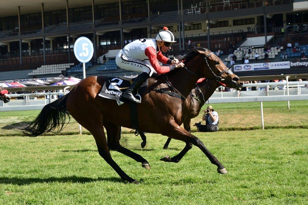 Celtic Rumours (Gavin Lerena) holds off Fiery Pegasus (Malesela K Katjedi) to win the Betway Gr2 Joburg Spring F&M Challenge (Pic – JC Photos)