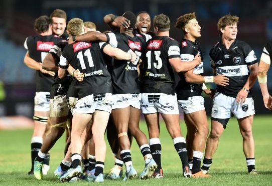 Sharks celebrate going through to the finals after the 2024 Currie Cup Semi Final match between the Vodacom Bulls and Hollywoodbets Sharks (Pic - Nokwanda Zondi/BackpagePix)