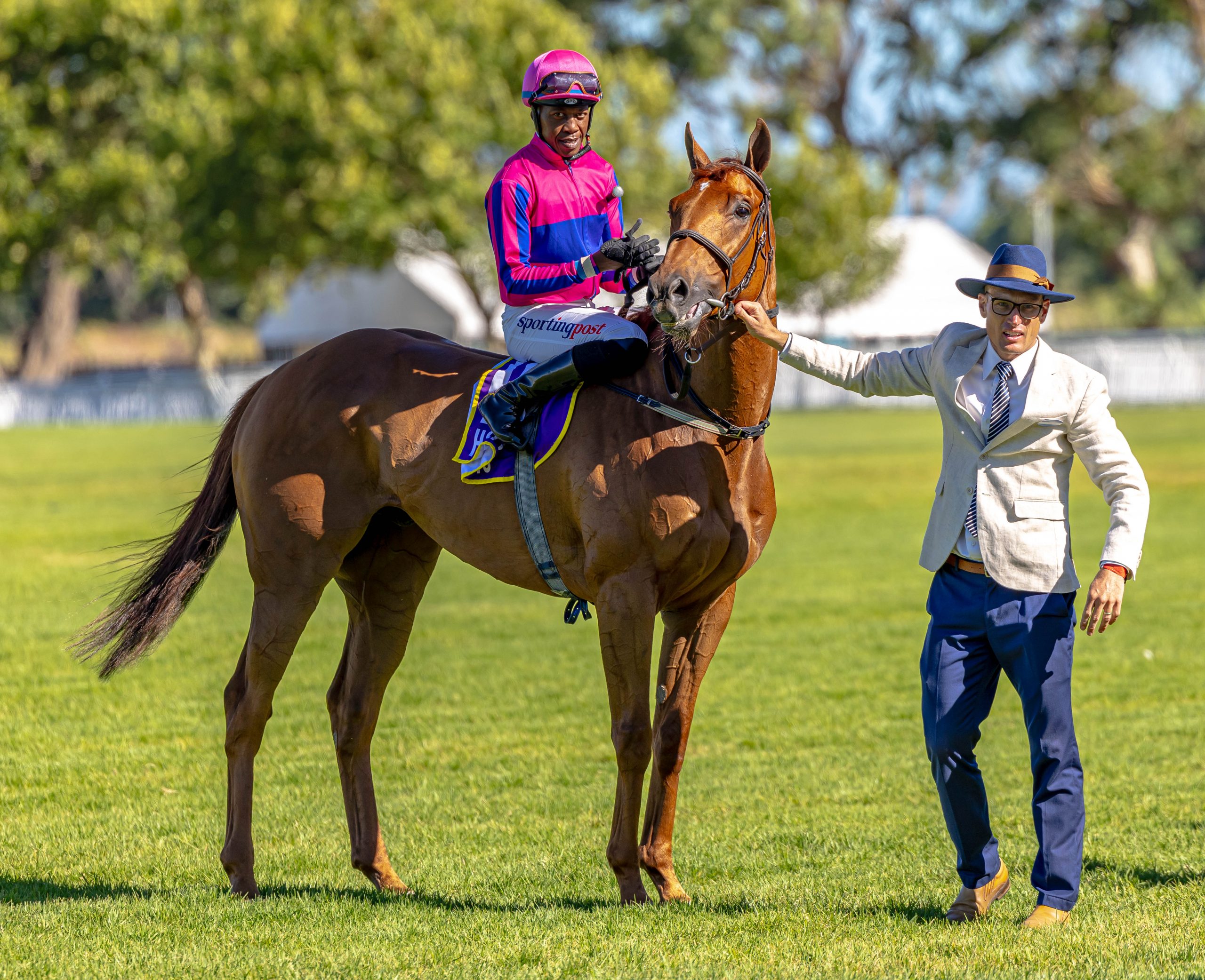 A proud moment for Gareth van Zyl as he poses with King Pelles (Athandiwe Mgudlwa) after his feature win last Saturday (Pic - Candiese Lenferna)