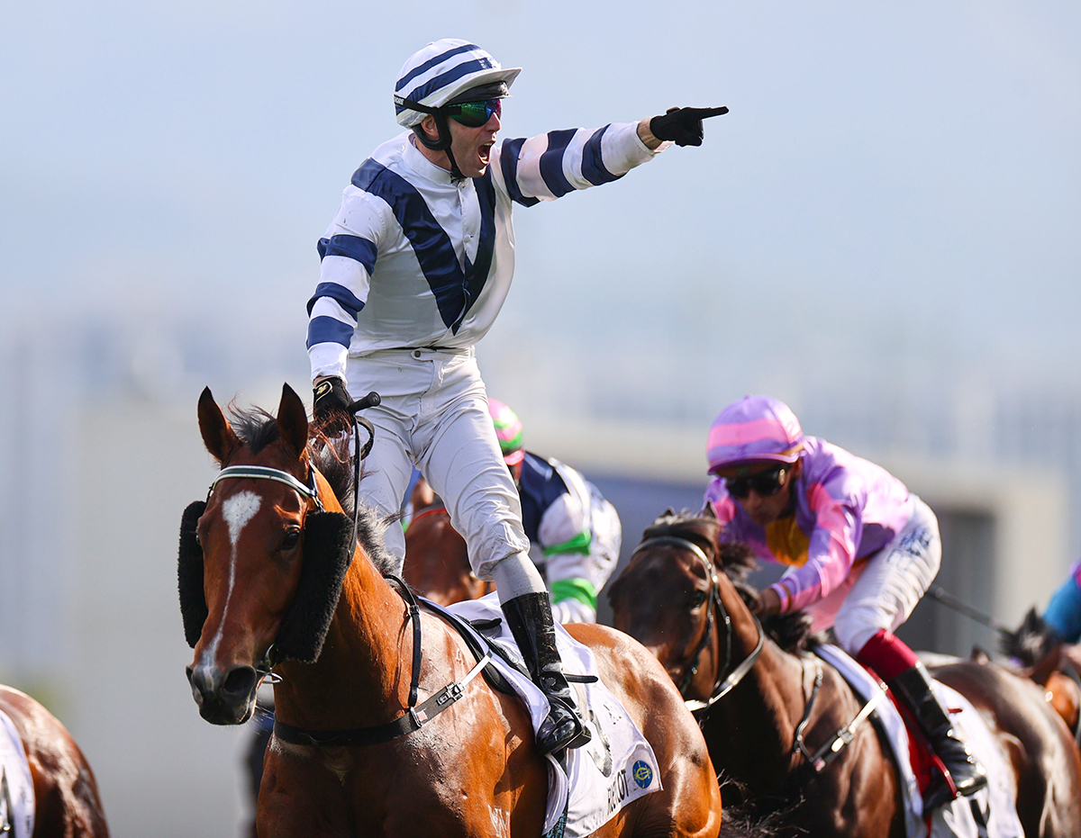 Brenton Avdulla celebrates victory atop Rubylot (Pic - HKJC)